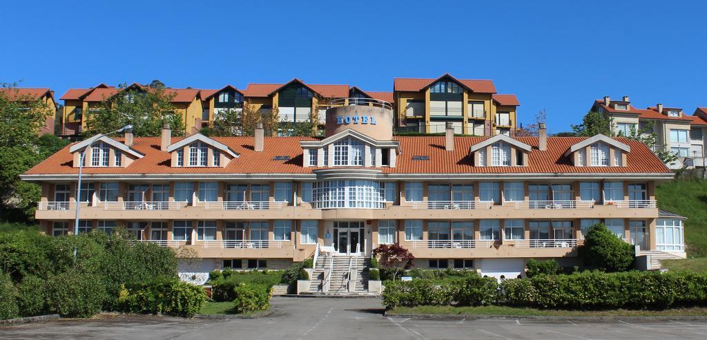 Residencia Miramar San Vicente De La Barquera Exterior foto